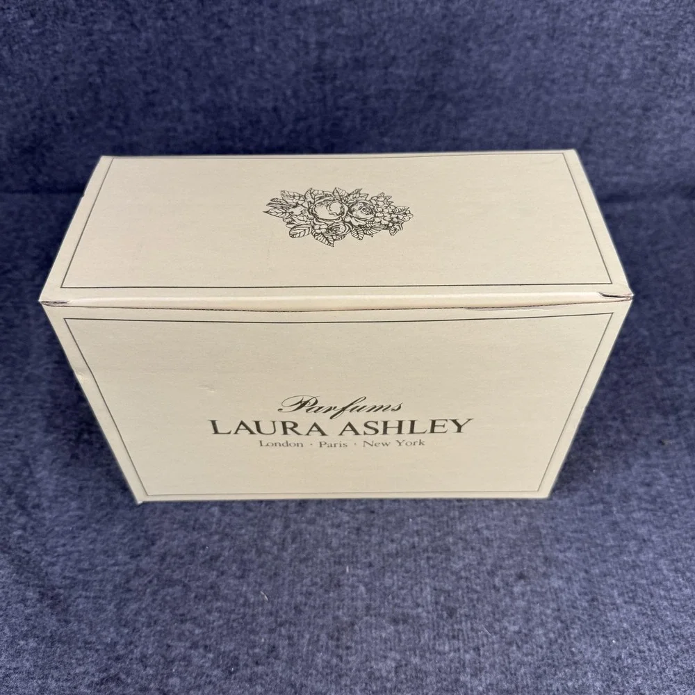Vintage Laura Ashley Floral Mantel Clock White Ceramic Quartz Analog Table Decor